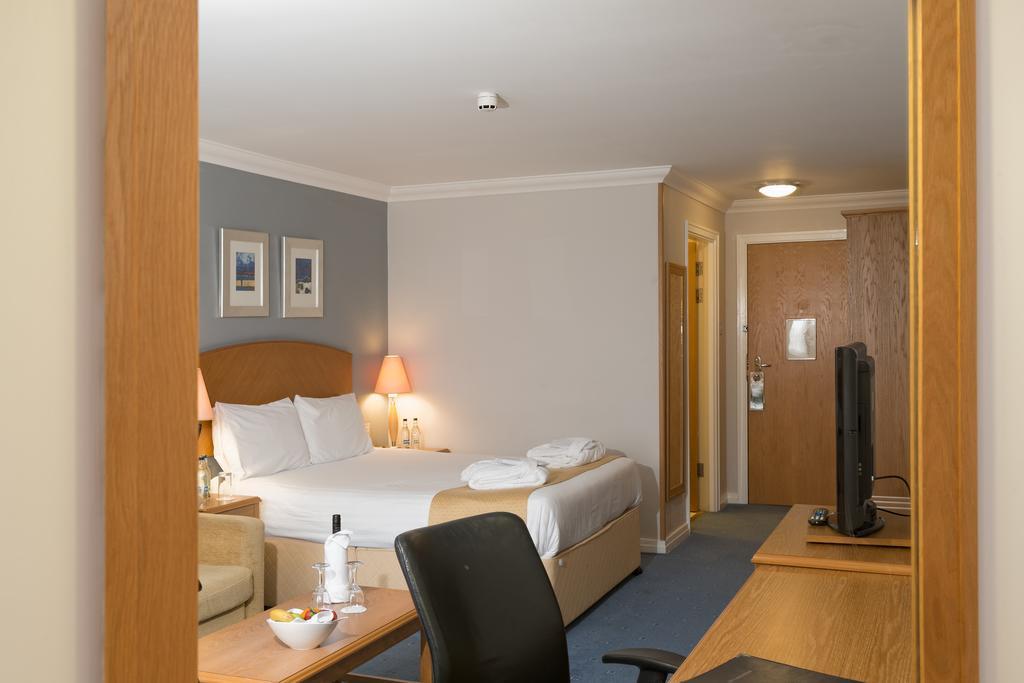 The Telford Whitehouse Hotel Exterior photo